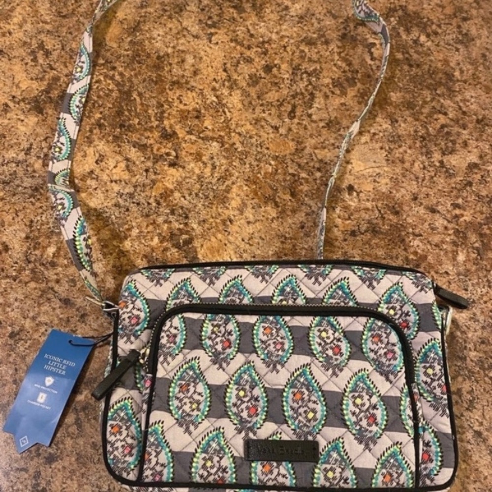 Vera Bradley Bag in Paisley Stripes